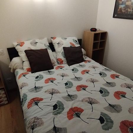 Gite Vacances Bosc D'Esquirol 4 Pers Escorneboeuf Kültér fotó